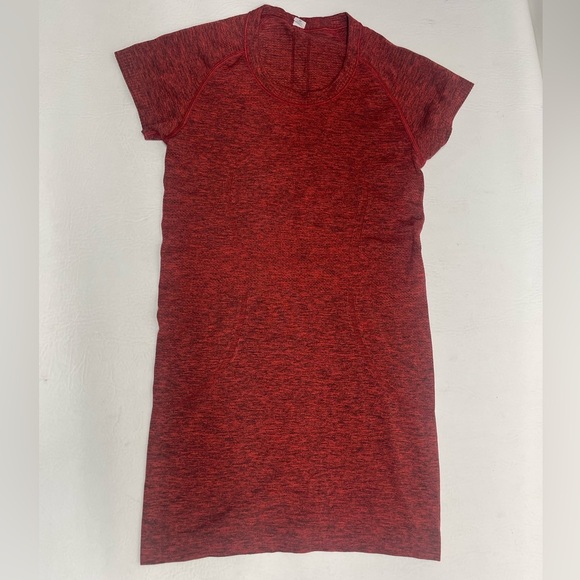 Lululemon swiftly tech shorts sleeves top size 4 - Picture 1 of 5